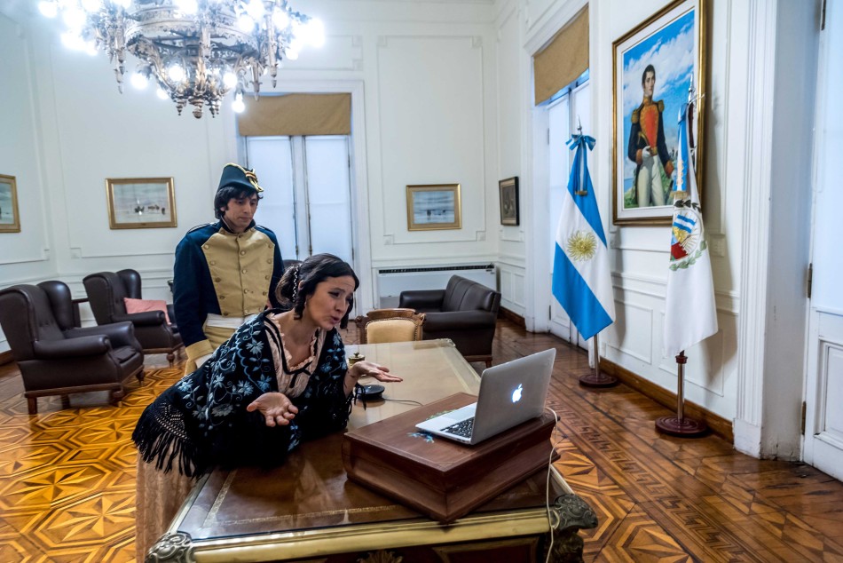 311037 | Zoom con docentes por promesa a la bandera - Subsecretaría de Comunicación Social (Marcelo Beltrame)