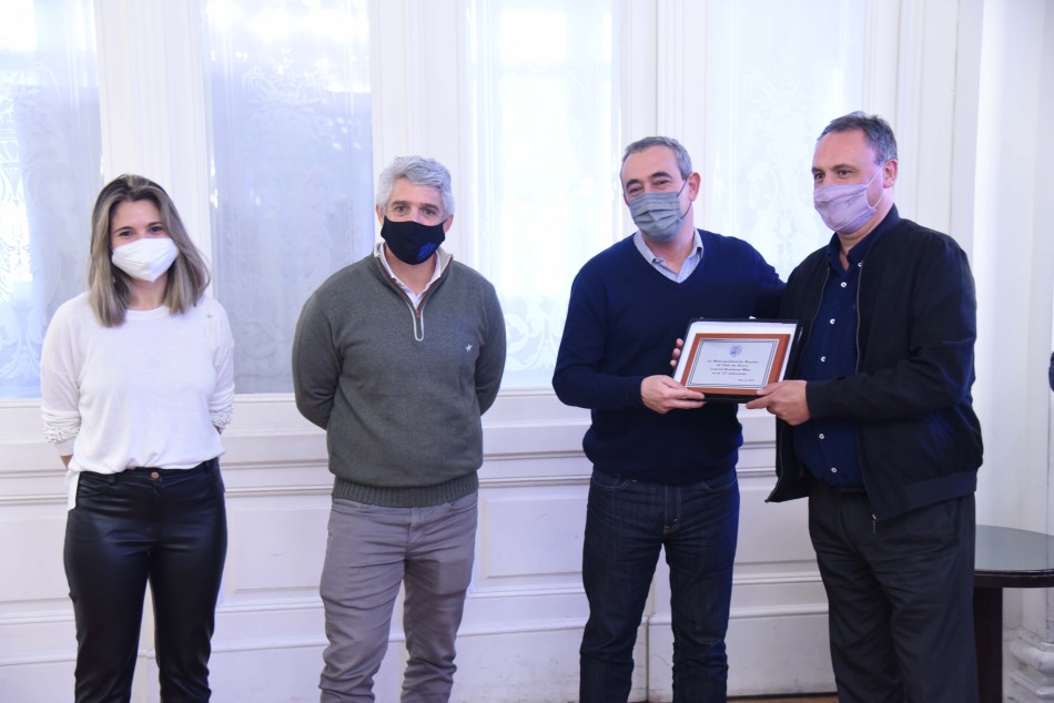 315495 | Entrega de plaquetas de Aniversarios Especiales a Clubes - Subsecretaría de Comunicación Social (Silvio Moriconi)