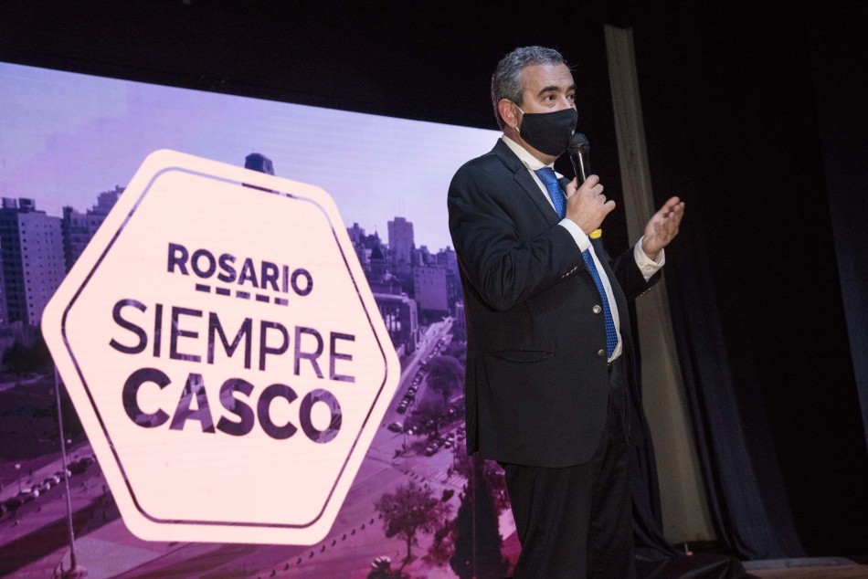 318570 | Presentación y firma del convenio del proyecto Siempre Casco - Subsecretaría de Comunicación Social (Silvio Moriconi)