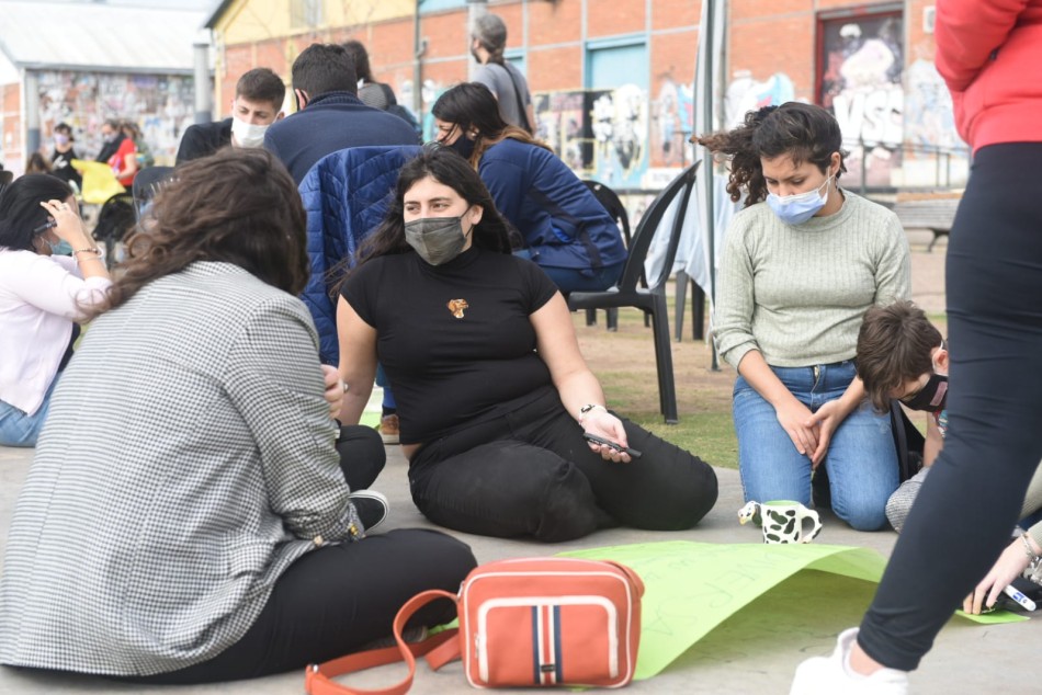 321598 | La inscripción a talleres en Juventudes comienza el 14 de marzo - Subsecretaría de Comunicación Social (Silvio Moriconi)