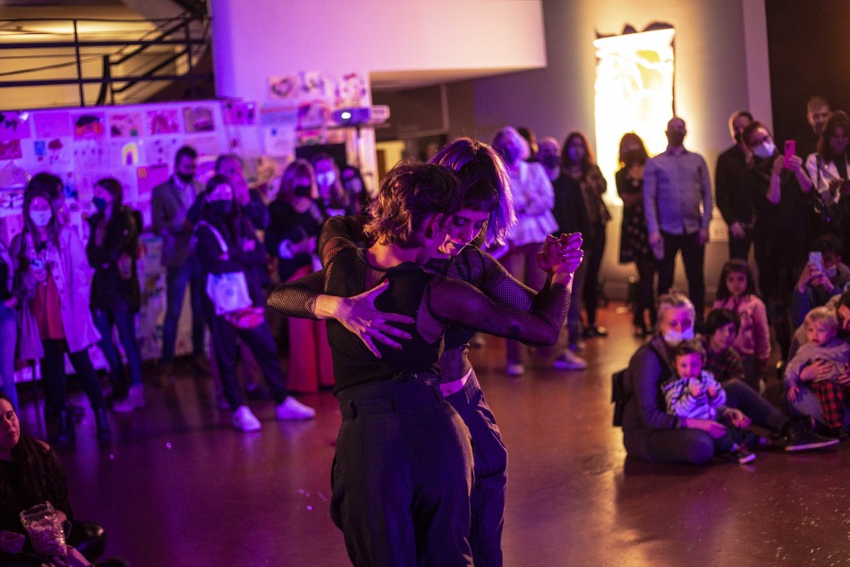 327061 | Fotos presentación actividades octubre en Castagnino - Sec. de Cultura y Educación (Guillermo Turin Bootello)