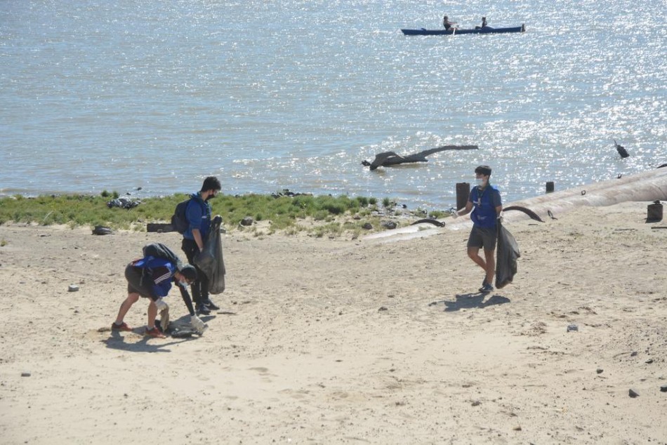 330320 |  - Juan Pablo Allegue