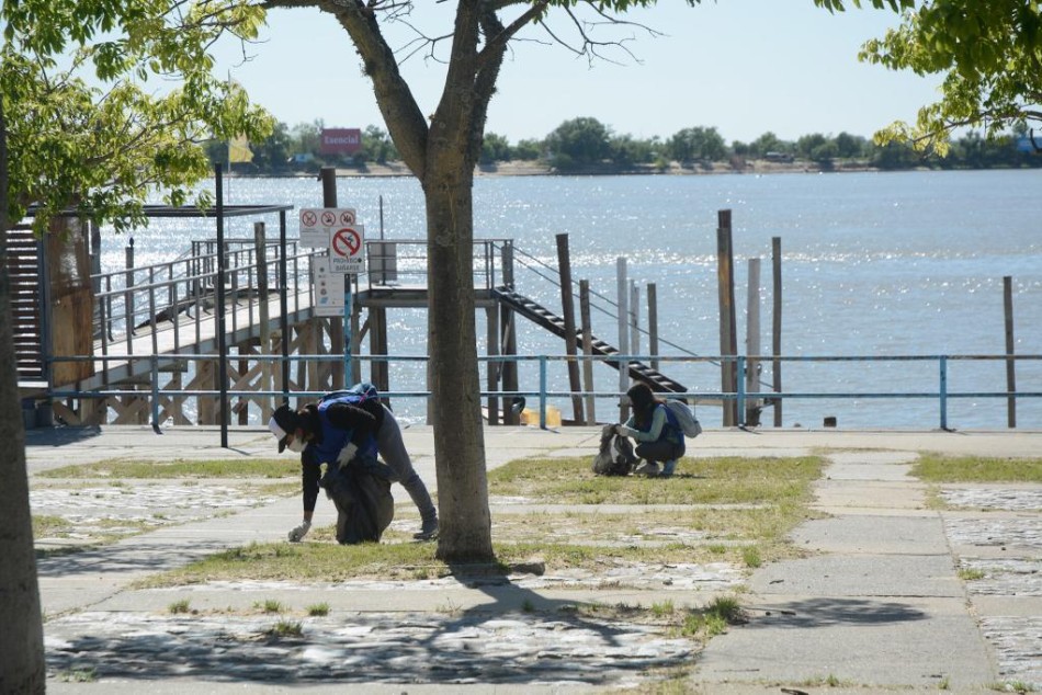 330322 |  - Juan Pablo Allegue