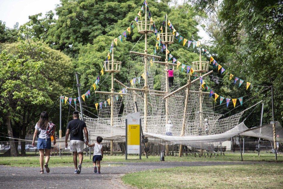 333440 | El Jardín de los Niños - Guillermo Turin Bootello