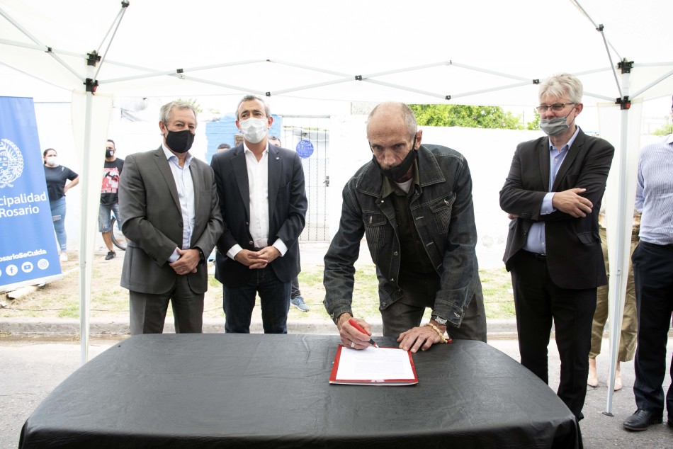 338748 | Firma convenio Barrio Corrientes - Subsecretaría de Comunicación Social (Silvio Moriconi)