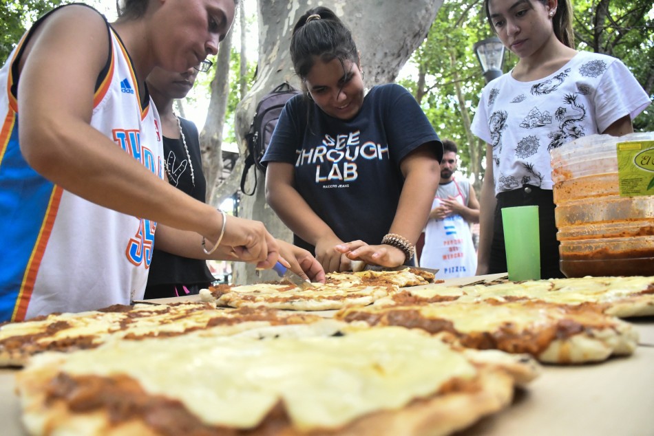 344560 | Pizzas en el Parque del Mercado - Secretaría de Deporte y Turismo (Guillermo Buelga)