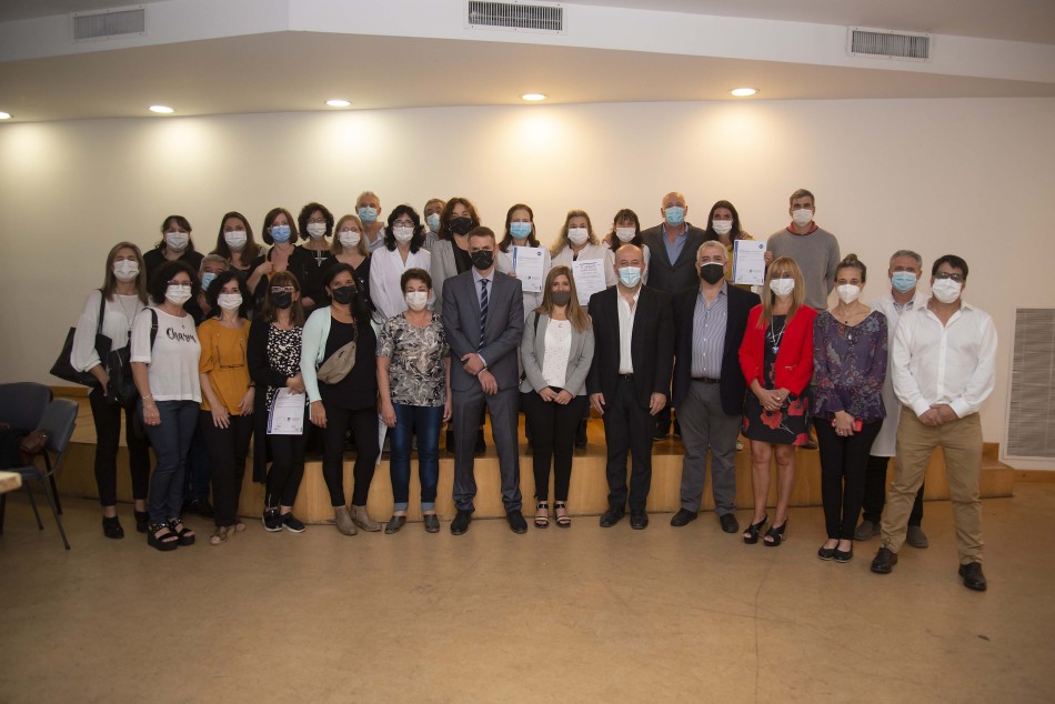 354586 | Certificaciones ISO 9001 Laboratorios red de Salud Pública  - Sec. de Salud Pública (Guillermo Fernández)