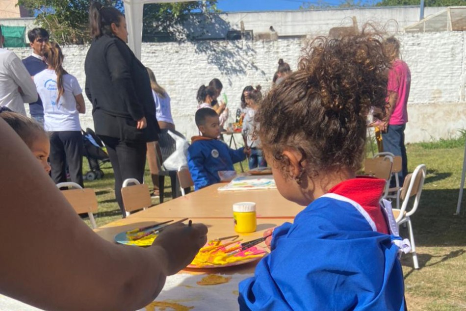 356654 | Nueva propuesta socieducativa en el Centro Cuidar Mangrullo - Secretaría de Desarrollo Humano y Hábitat