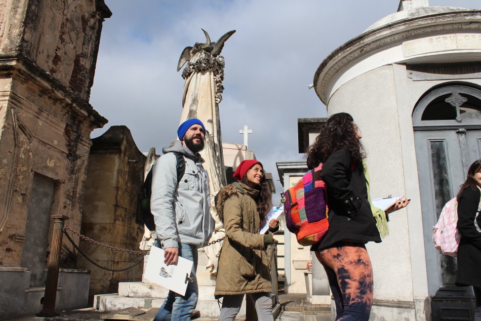 362957 | Se viene una jornada de croquis en el cementerio El Salvador - Juan Pablo Allegue