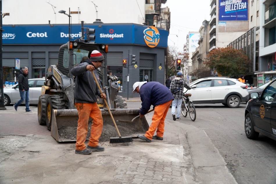 368944 | Obras de re pavimentacion en calle San Lorenzo - Subsecretaría de Comunicación Social (Daniel Cuart)
