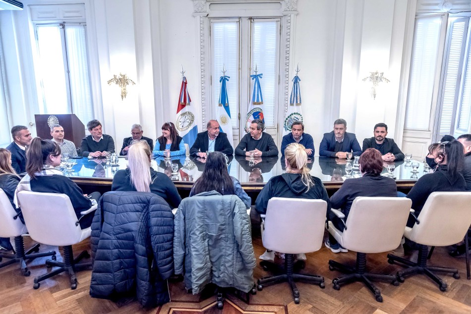 374336 | Reunión con Familiares de Victimas por Inseguridad  - Subsecretaría de Comunicación Social (Marcelo Beltrame)