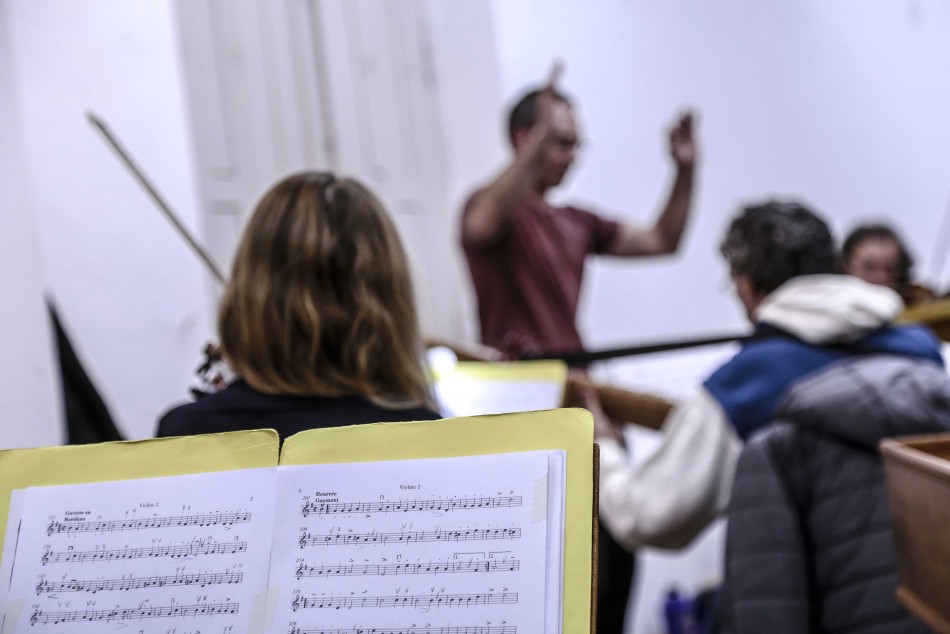 374942 | Ensayo Orquesta de Cámara - Guillermo Turin Bootello