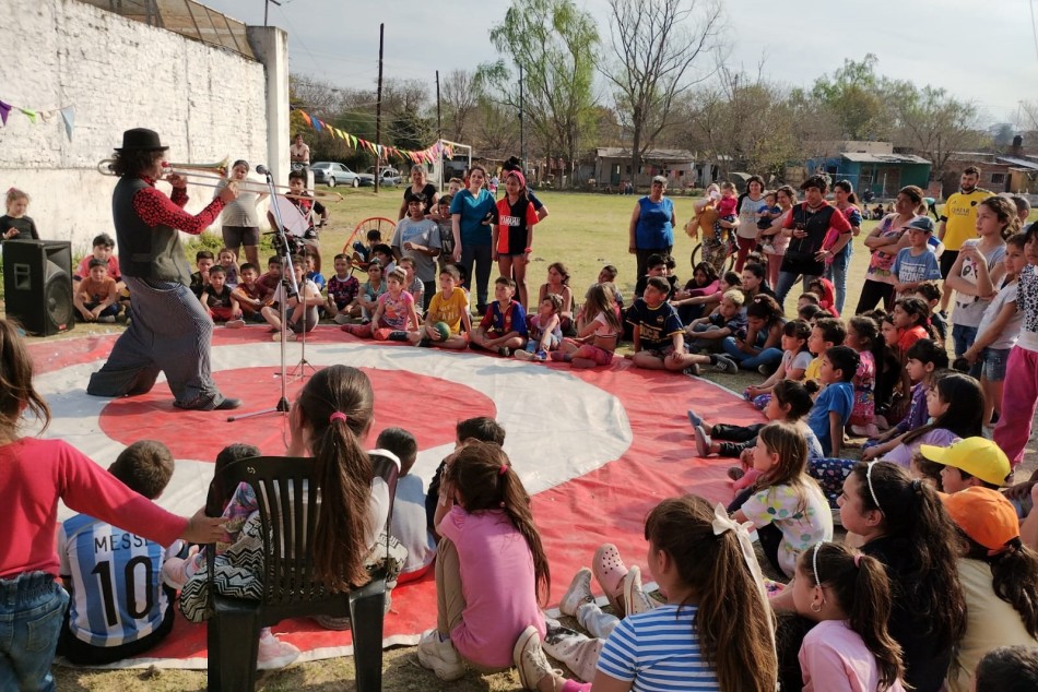 379242 | Festejos por el mes de las infancias en los Centros Cuidar - Secretaría de Desarrollo Humano y Hábitat