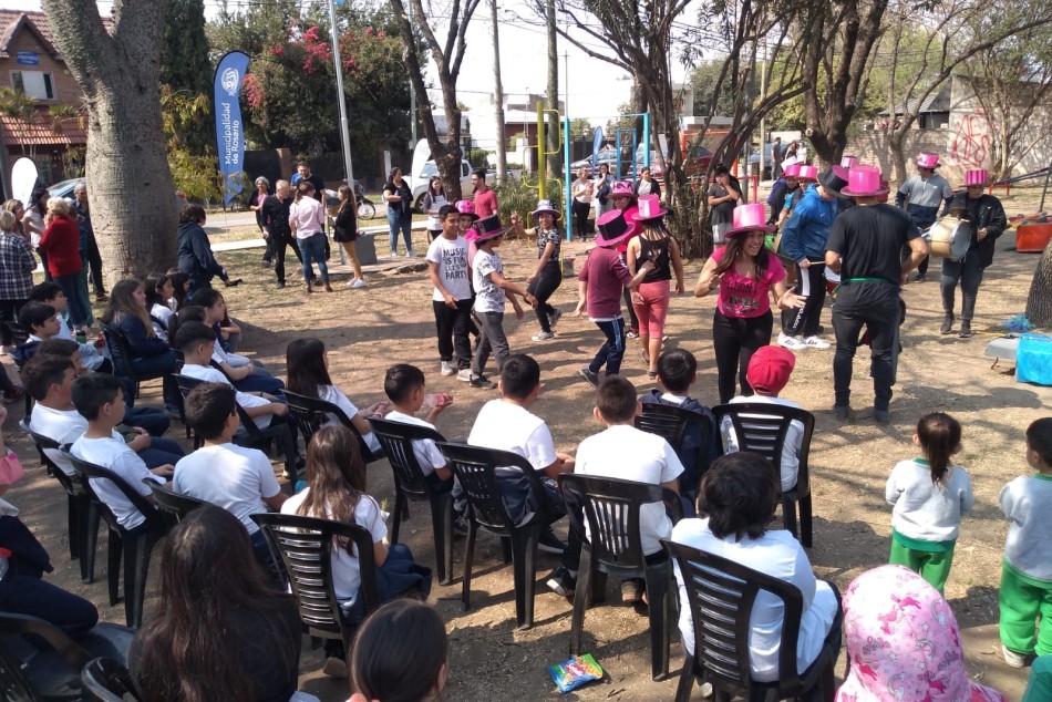 381217 | Operativo en Barrio Antártida Argentina - Centro Municipal Distrito Noroeste