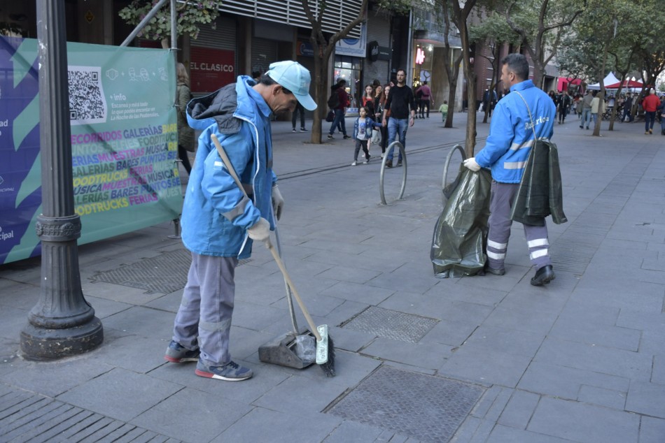 381623 | Limpieza de peatonales - Municipalidad de Rosario