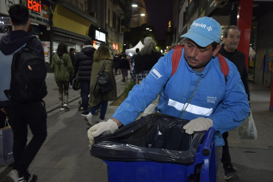 381626 | Limpieza de peatonales - Municipalidad de Rosario