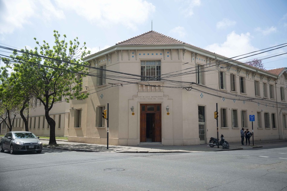 383579 | Instituto de Lucha Antipoliomielítica y Rehabilitación del Lisiado - Sec. de Salud Pública (Guillermo Fernández)