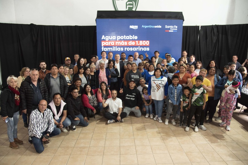 385603 | Mejora del acceso al agua potable en 8 barrios populares - Subsecretaría de Comunicación Social (Silvio Moriconi)