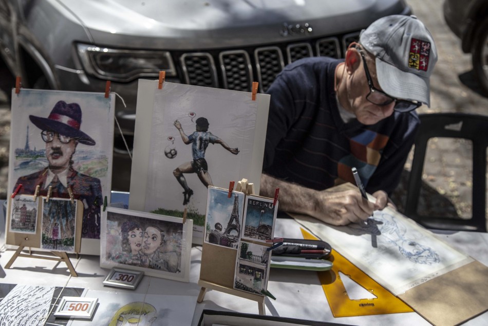 386448 | Mercado de las Artes en Sargento Cabral y Av. Belgrano - Sec. de Cultura y Educación (Guillermo Turin Bootello)