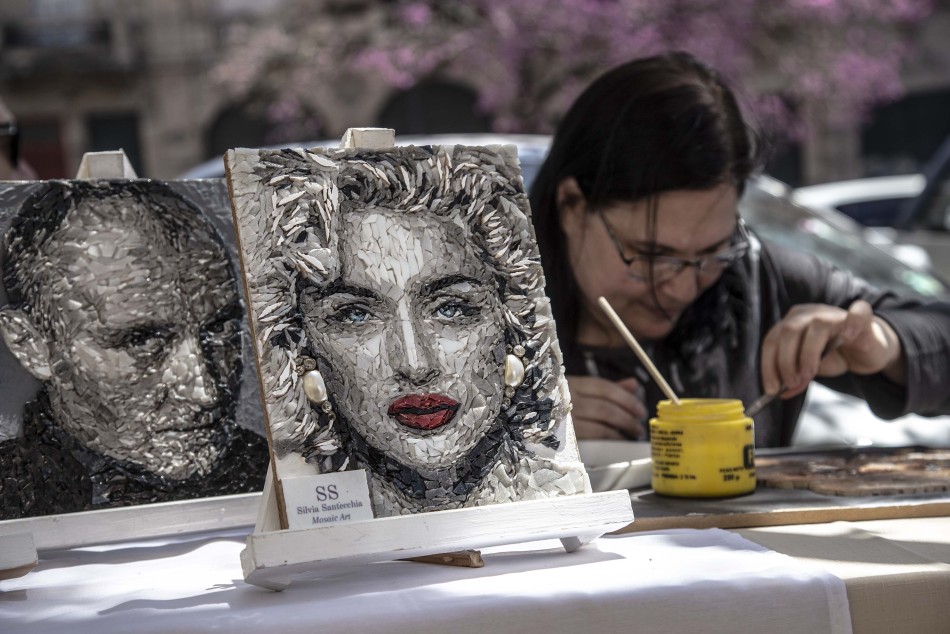 386468 | Mercado de las Artes en Sargento Cabral y Av. Belgrano - Sec. de Cultura y Educación (Guillermo Turin Bootello)