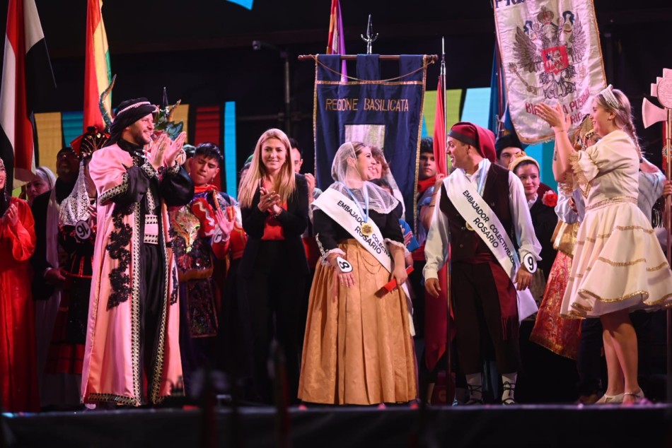 392170 | Elección pareja embajadora en Colectividades 2022 - Secretaría de Deporte y Turismo (Guillermo Buelga)