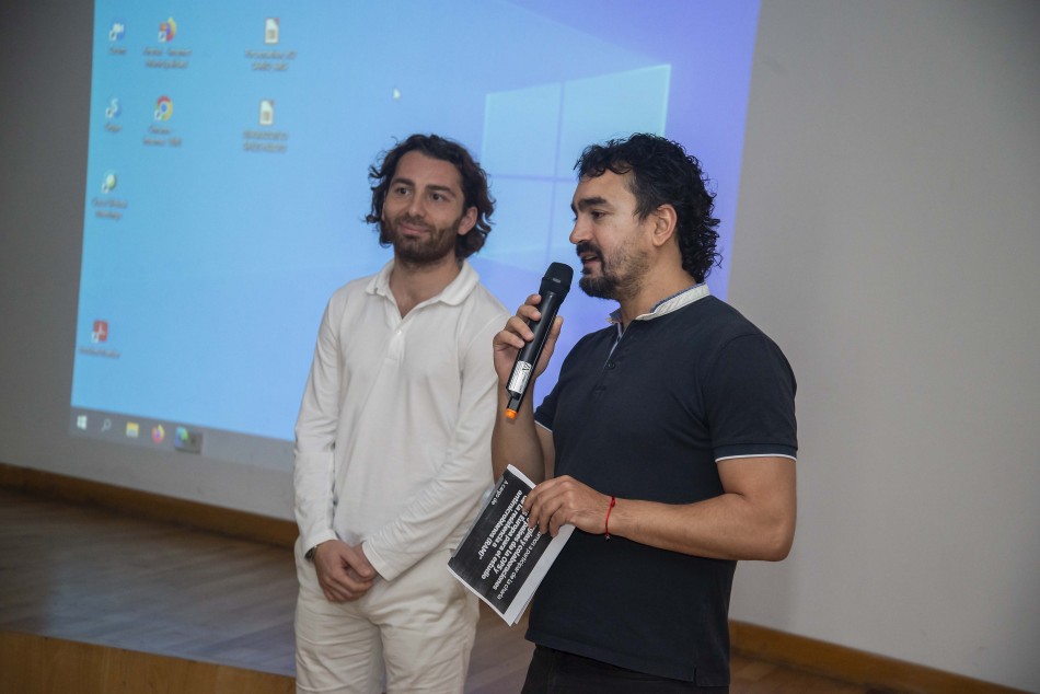 393926 | Especialista de la OMS realizó una charla sobre la resistencia a los antibióticos - Sec. de Salud Pública (Guillermo Fernández)