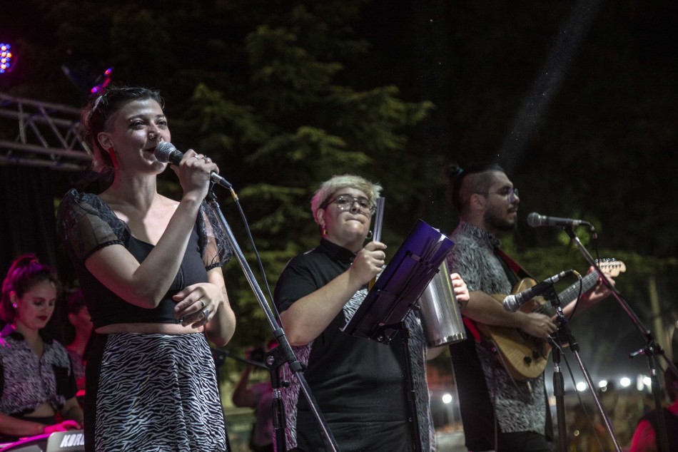 404989 | Baile de Carnaval en Mercado del Patio - Sec. de Cultura y Educación (Guillermo Turin Bootello)