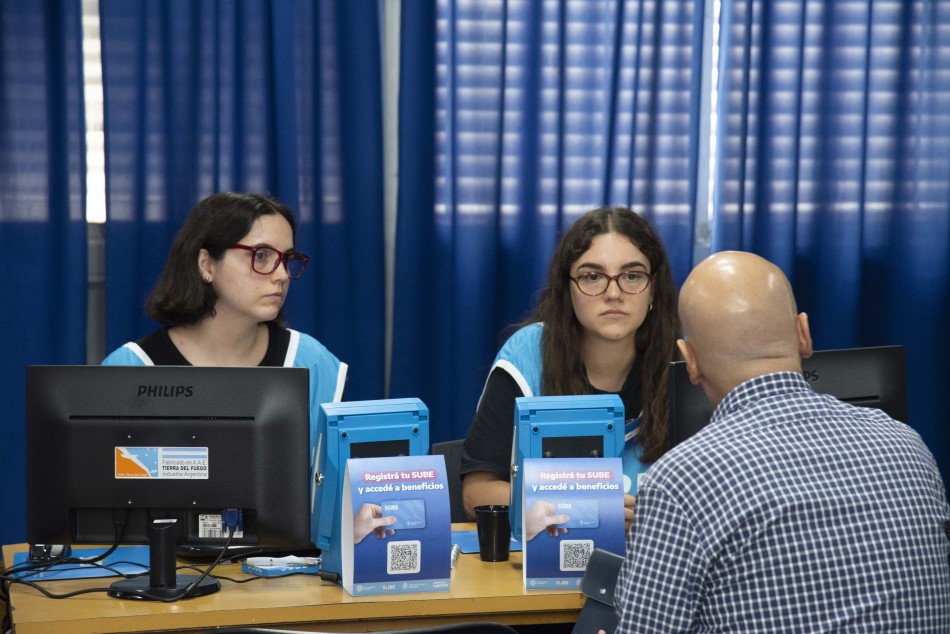406363 | Primera etapa registración tarjeta SUBE - Subsecretaría de Comunicación Social (Silvio Moriconi)