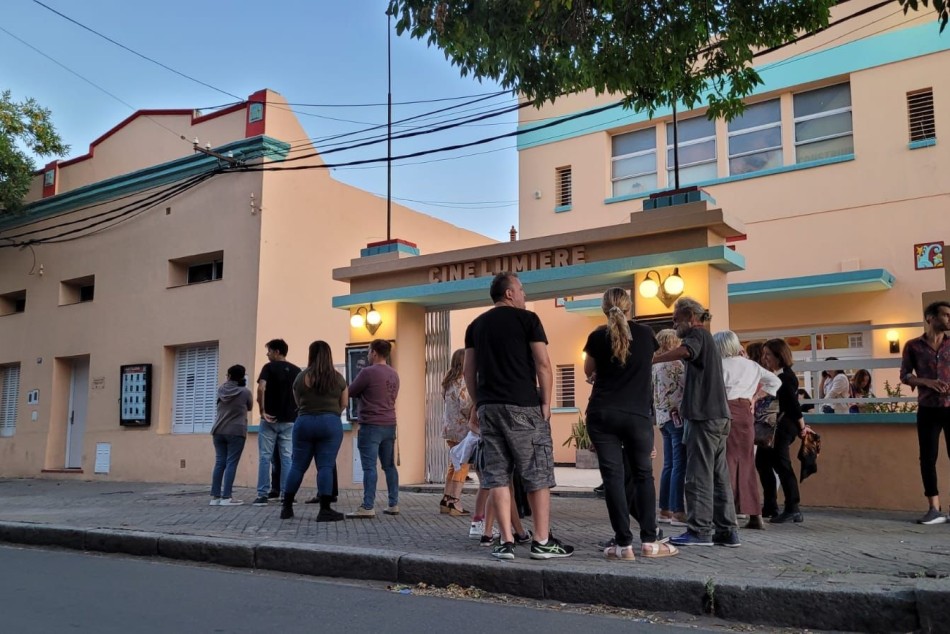 407432 | Cine Lumière - Archivo Cine Lumière