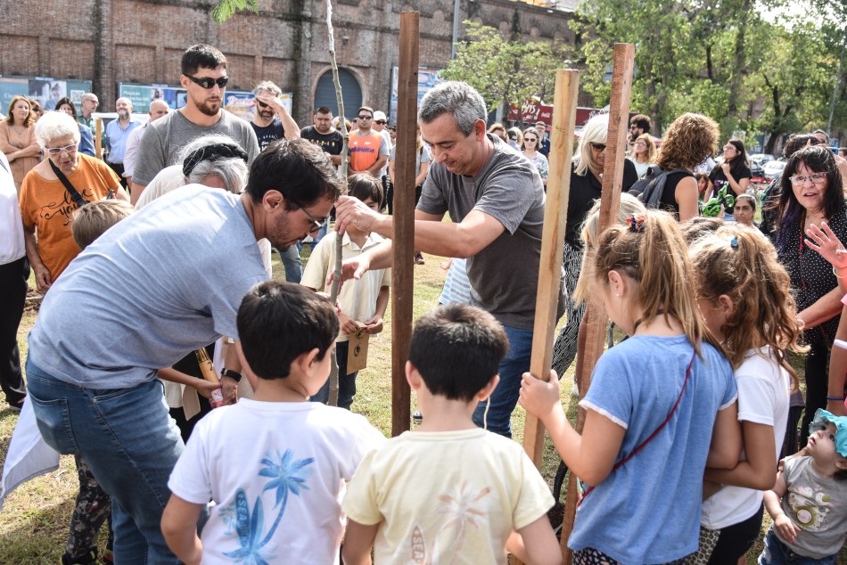 412167 | Plantación de árboles en Bosque de la Memoria - Subsecretaría de Comunicación Social (Jonatan Bustos)