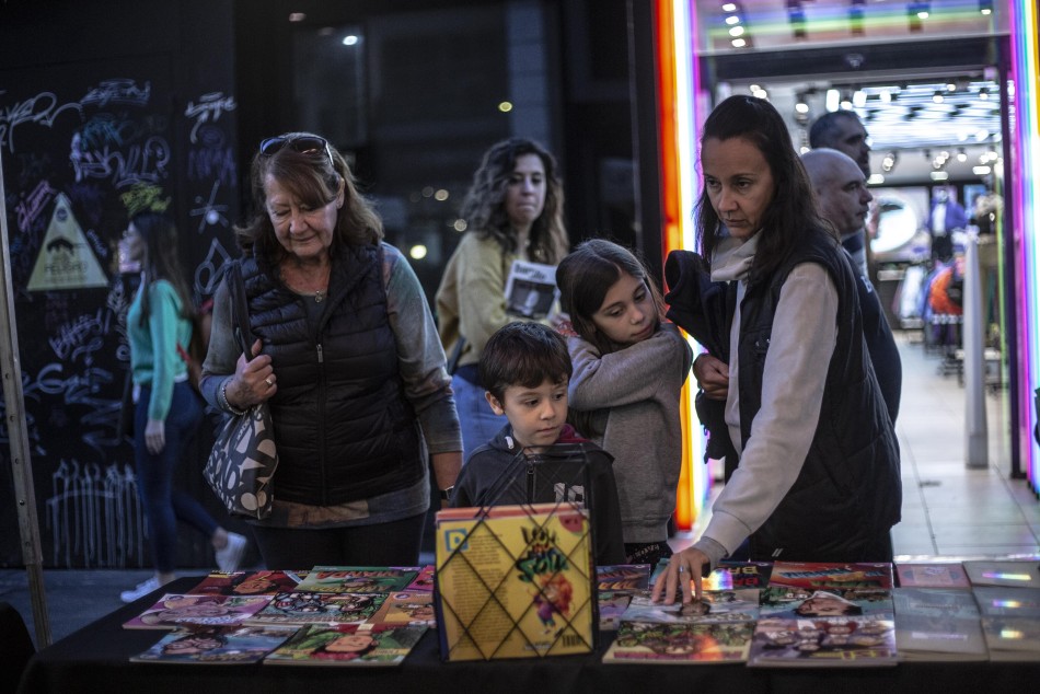 416930 | Fotos Noche de Librerías - Sec. de Cultura y Educación (Guillermo Turin Bootello)