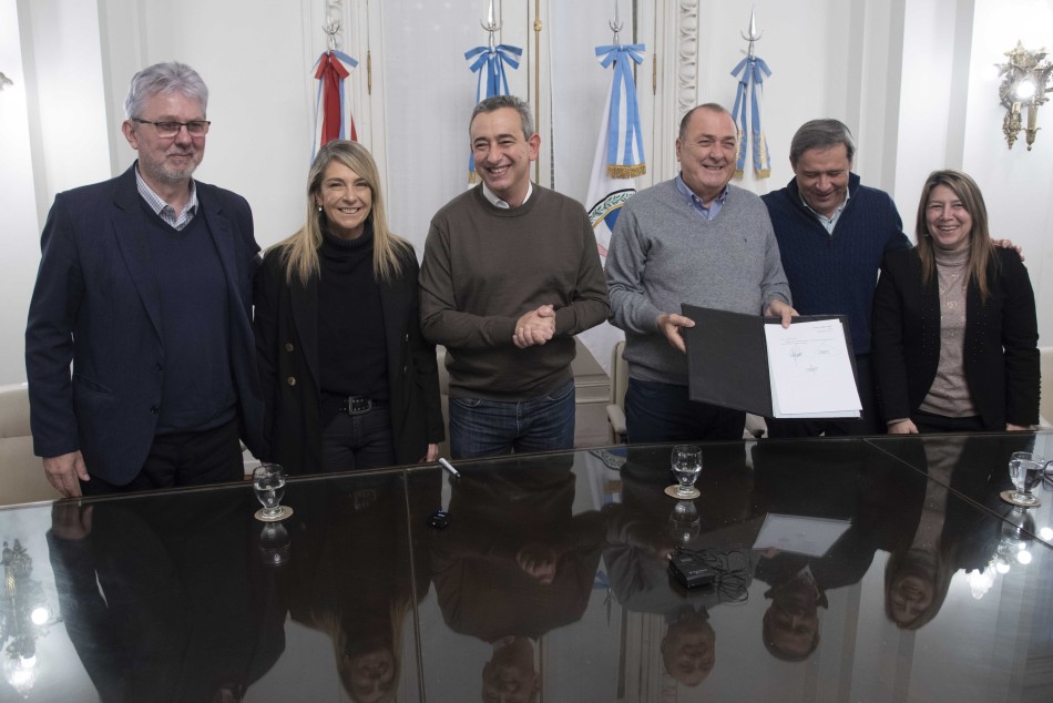 432970 | Promulgación Ordenanza Jubilatoria - Subsecretaría de Comunicación Social (Silvio Moriconi)