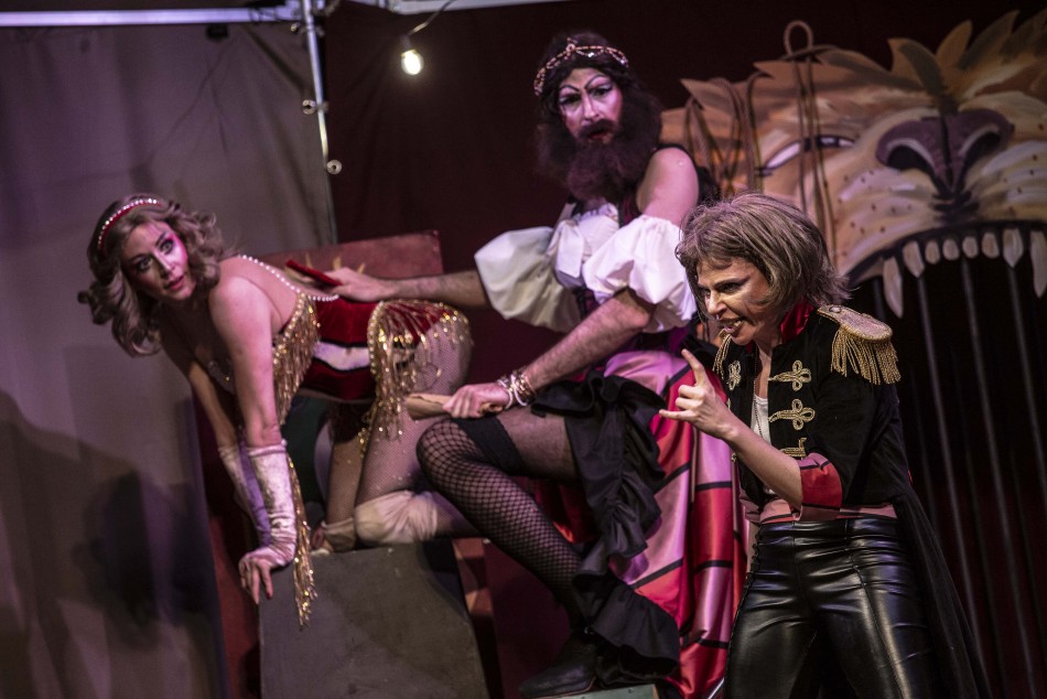 439212 | Estreno El gran circo argentino en La Comedia - Sec. de Cultura y Educación (Guillermo Turin Bootello)