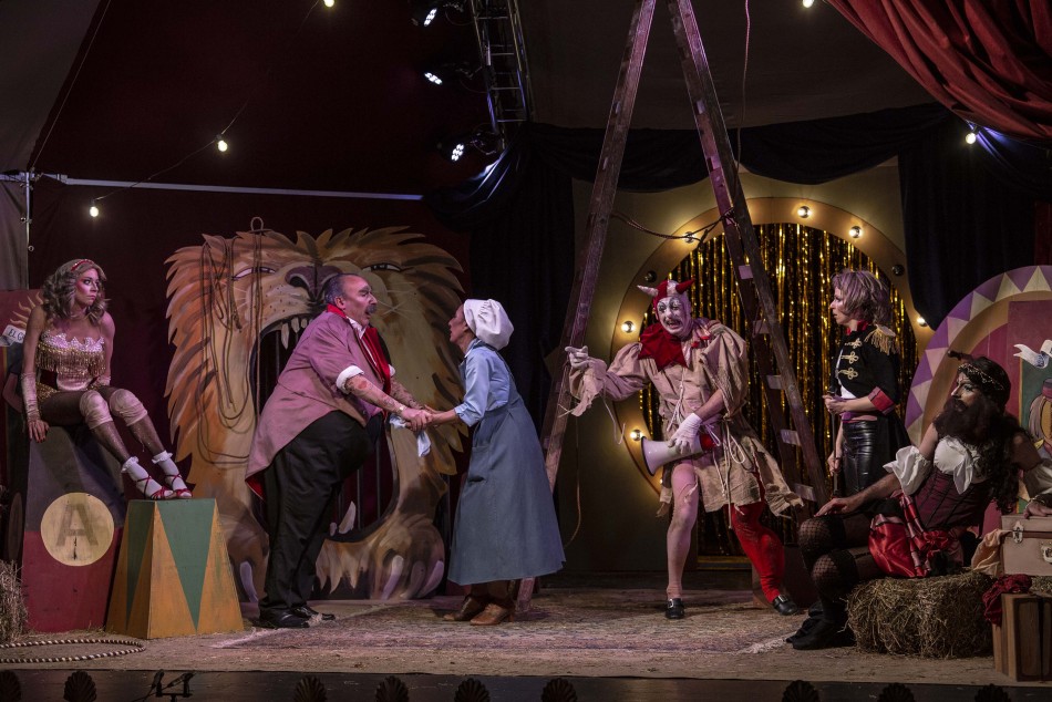 439217 | Estreno El gran circo argentino en La Comedia - Sec. de Cultura y Educación (Guillermo Turin Bootello)