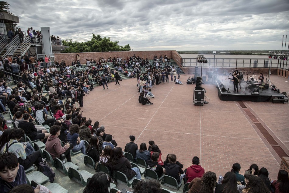 441358 |  - Guillermo Turin Bootello