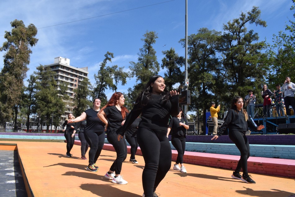 446046 | Encuentro de jóvenes - Santa Fe Más - Esteban Pierce