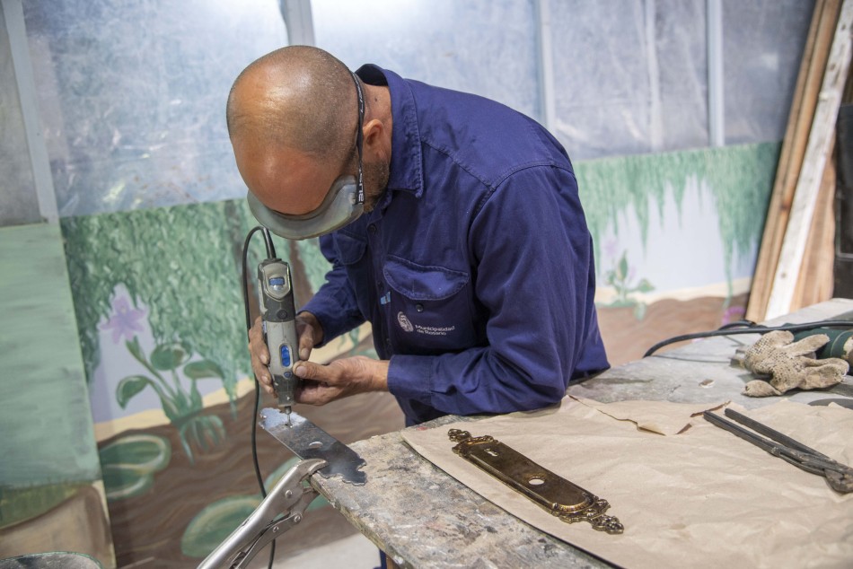 455990 | Restauración Puerta Palacio Municipal - Subsecretaría de Comunicación Social (Silvio Moriconi)