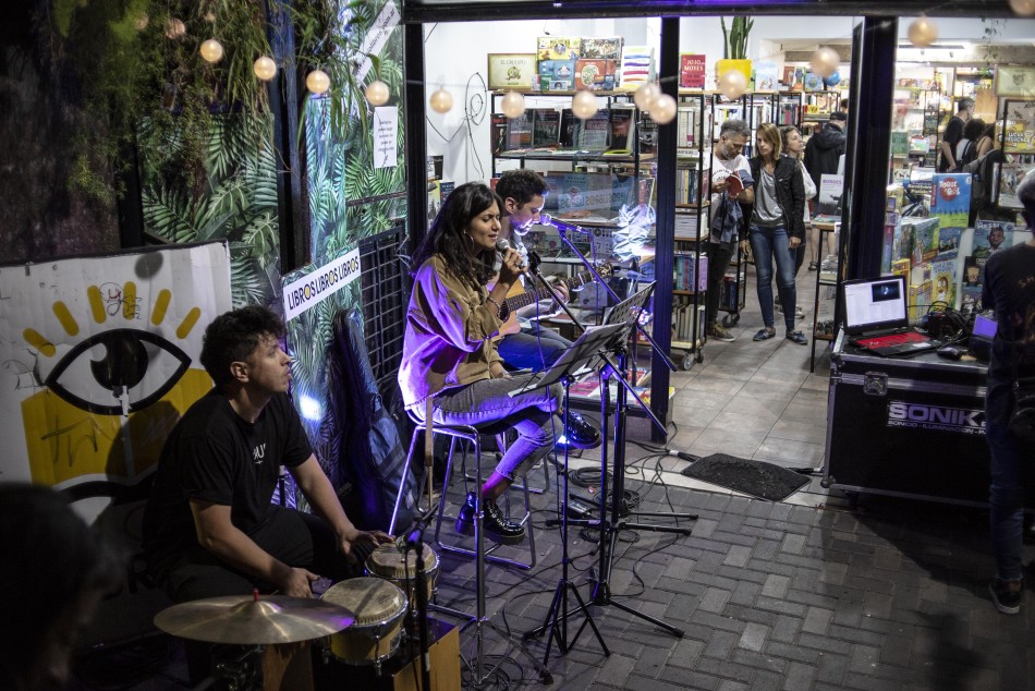 459163 | Noche de Librerías - Sec. de Cultura y Educación (Guillermo Turin Bootello)