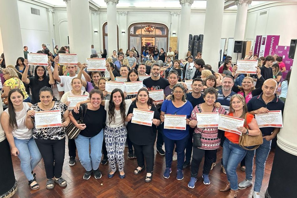 463805 | Programa de Preventores Comunitarios - Entrega de certificados -