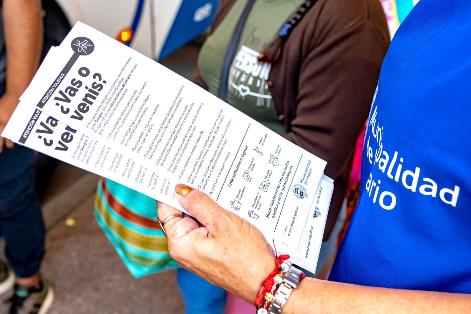 463814 | Terminal de Ómnibus - Actividad Divulgación Dengue  - Subsecretaría de Comunicación Social (Marcelo Beltrame)