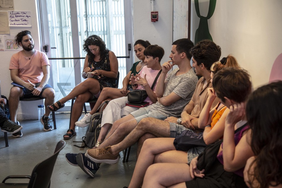 465443 | Reunión con referentes de las Artes Visuales en Macro - Sec. de Cultura y Educación (Guillermo Turin Bootello)