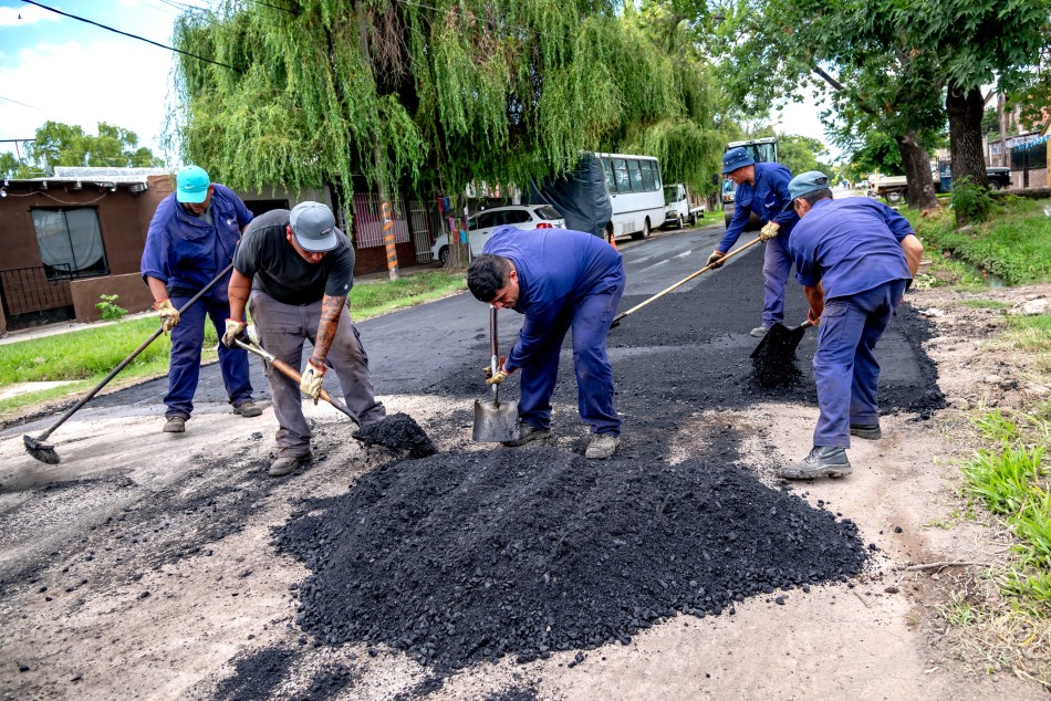 468126 | Plan de bacheo - Nuevo Alberdi - Subsecretaría de Comunicación Social (Marcelo Beltrame)