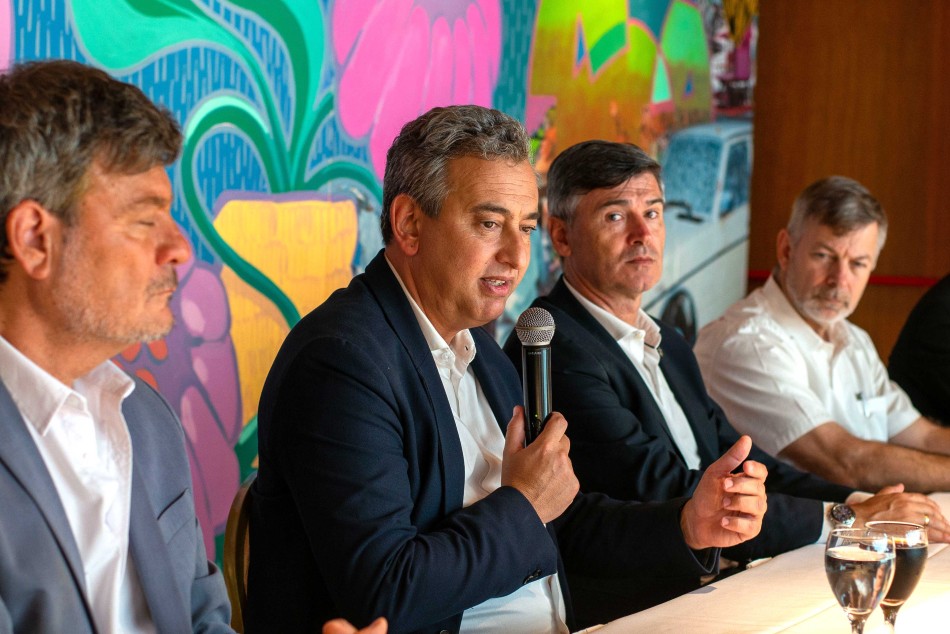 469297 | Reunión en Córdoba -