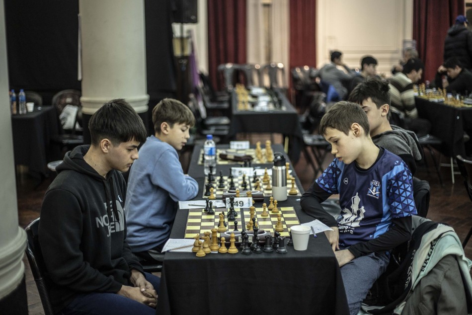 499636 | Torneo abierto de Ajedrez Homenaje a la Bandera en Sede de Gobierno UNR - Sec. de Cultura y Educación (Guillermo Turin Bootello)