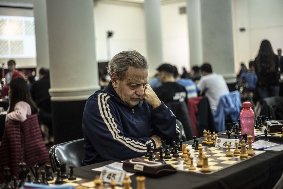 499651 | Torneo abierto de Ajedrez Homenaje a la Bandera en Sede de Gobierno UNR - Sec. de Cultura y Educación (Guillermo Turin Bootello)