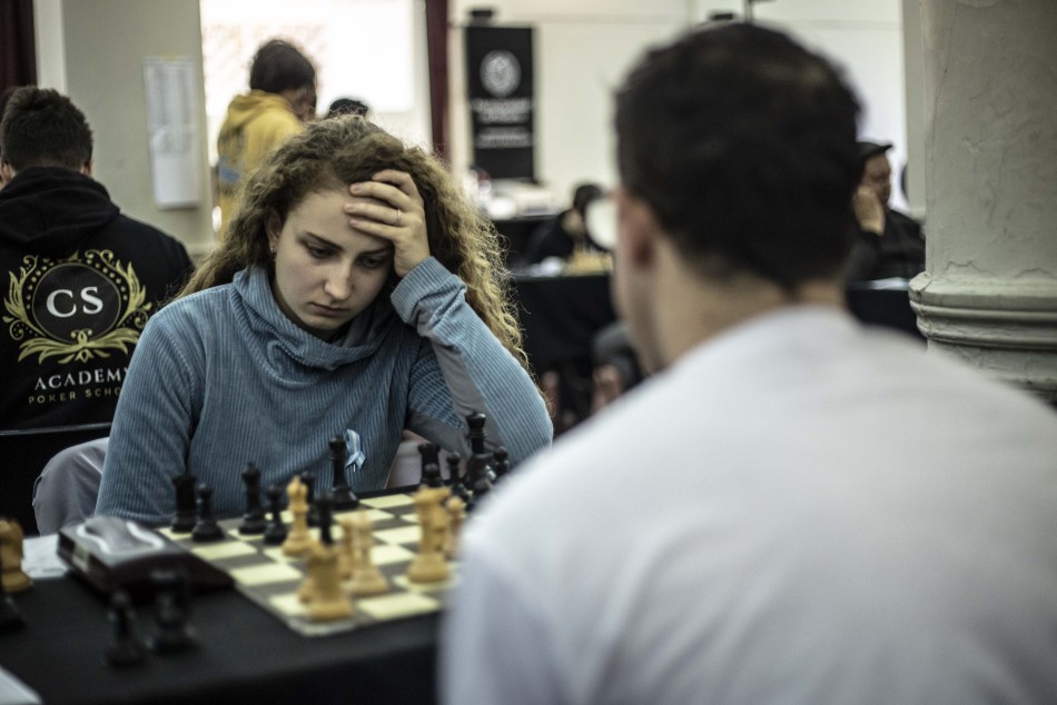 499648 | Torneo abierto de Ajedrez Homenaje a la Bandera en Sede de Gobierno UNR - Sec. de Cultura y Educación (Guillermo Turin Bootello)