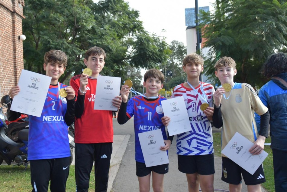 499755 |  - Mariela Aronna (Secretaría de Deporte y Turismo)