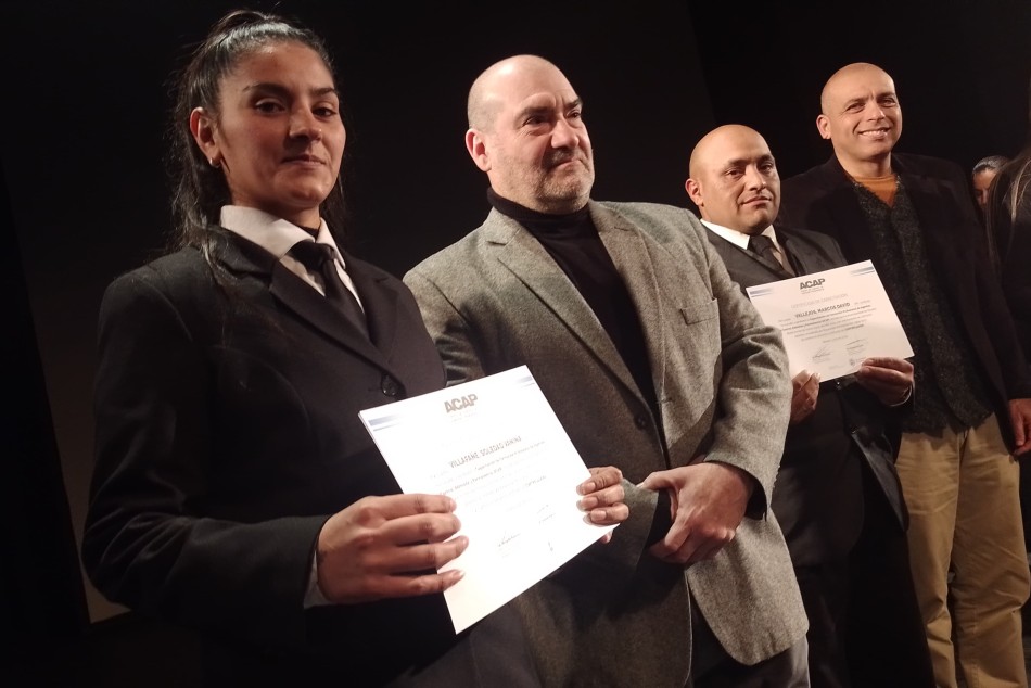 503299 | En el primer semestre de 2024 fueron 54 las y los graduados  - Secretaría de Control