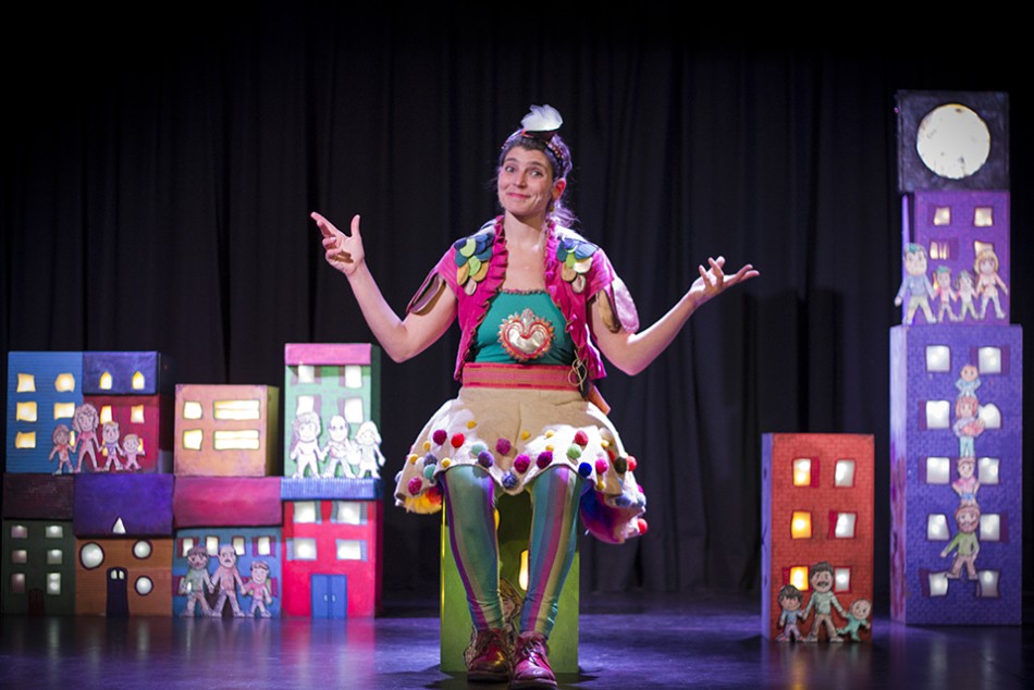 504754 | La Luz de Ana Iniesta en La Comedia - Gentileza de los artistas