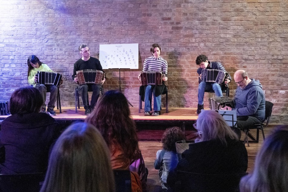 507400 | Fotos Fueyeritos en concierto-CC La Calsa del Tango - Silvina La Calamita